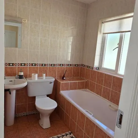 Cozy Single * Dublin